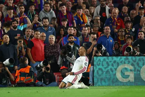 مبابي ينثر سحره ويقود ريال مدريد لإسقاط برشلونة على ملعبه في كلاسيكو الأرض 26 أكتوبر 2026
